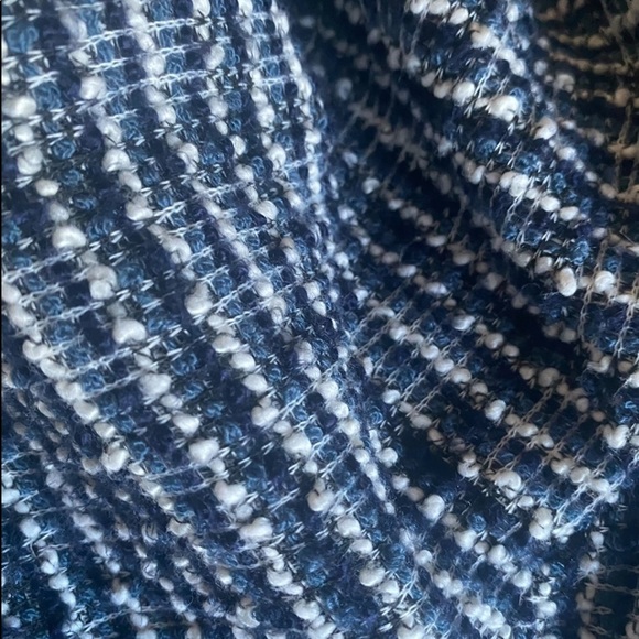 Vince Camuto Blue white textured Sweater, Sz Med‎ - Picture 7 of 7